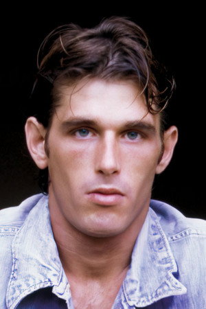 Lee Ryder portrait