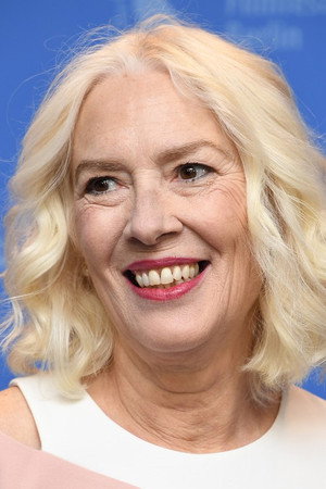 Susi Sánchez portrait