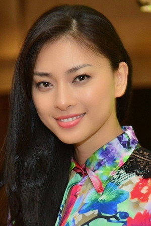 Veronica Ngô portrait