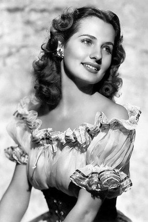 Brenda Marshall portrait