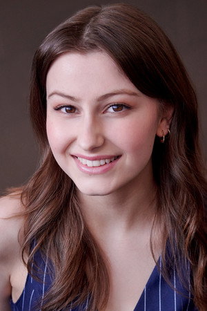 Julia Lalonde portrait