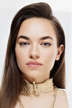 Eylül Tumbar portrait