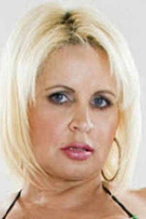 Amanda Bourbom portrait