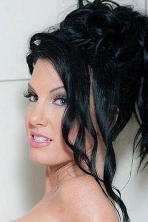 Elicia Solis portrait