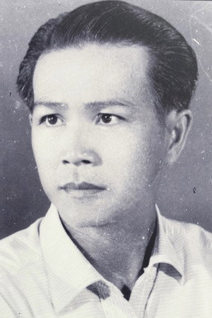 Khương Mễ portrait