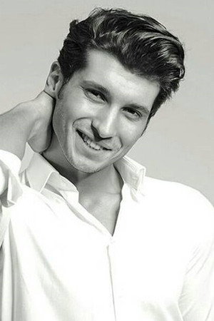 Batuhan Büyükacaroğlu portrait
