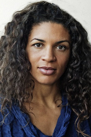 Isabelle Redfern portrait