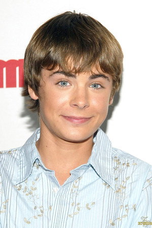 Zac Efron portrait