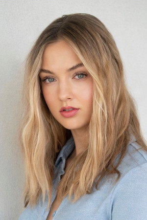 Lilly Krug portrait