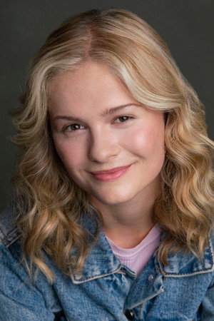 Darci Lynne Farmer portrait