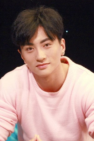 Du Jun portrait