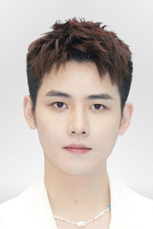 Ren Hao portrait