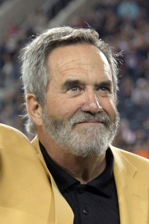 Dan Fouts portrait
