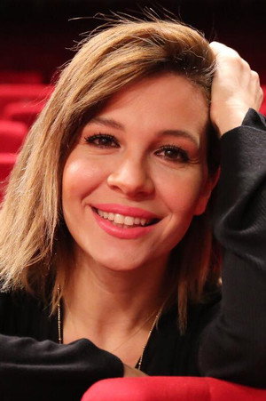 Aylin Kontente portrait