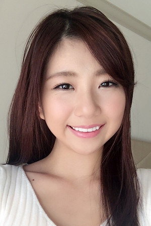 Rena Kiyomoto portrait