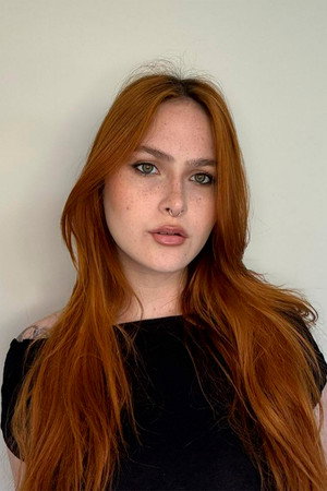 Amanda Toth portrait
