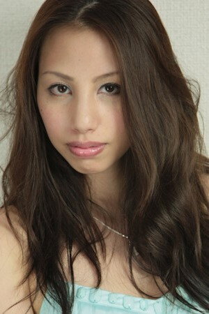 Io Aikawa portrait
