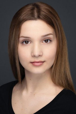Ecrin Su Çoban portrait
