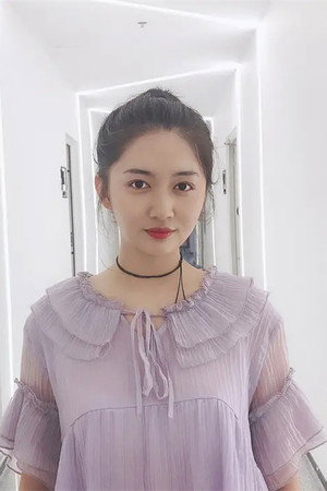 Duan Yixuan portrait