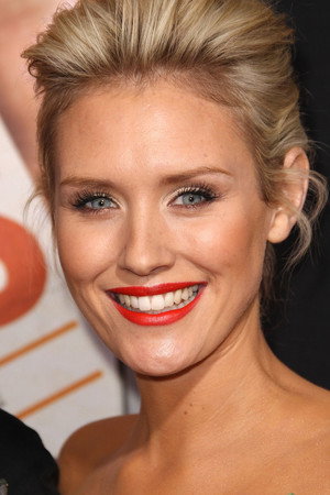 Nicky Whelan portrait