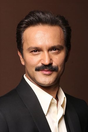 Bülent Çolak portrait