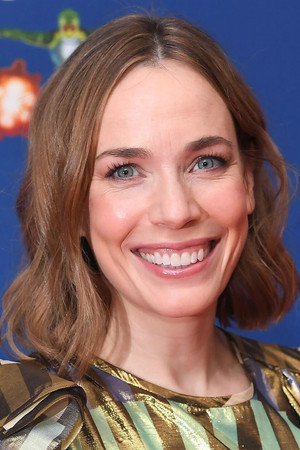 Laura Main portrait