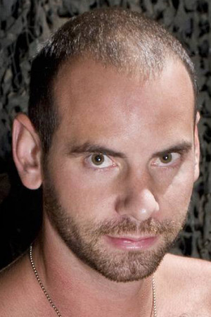 Girth Brooks portrait