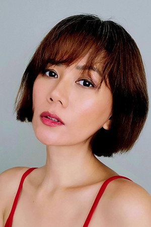 Elle Velasco portrait
