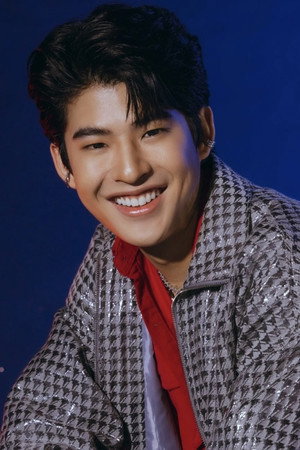 Pakin Kuna-anuwit portrait