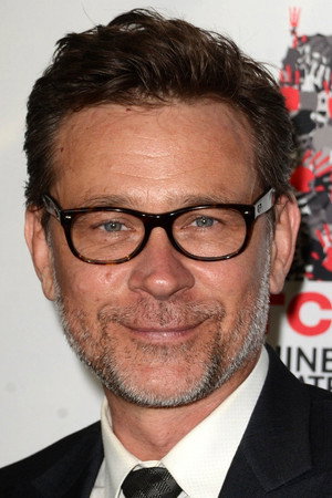 Connor Trinneer portrait