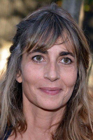 Emmanuelle Bach portrait