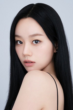 Lee Hye-ri portrait
