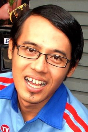 Aditya Sayuti portrait