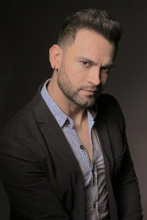 Steven Salme portrait