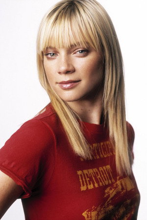 Amy Smart portrait