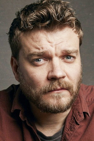 Pilou Asbæk portrait