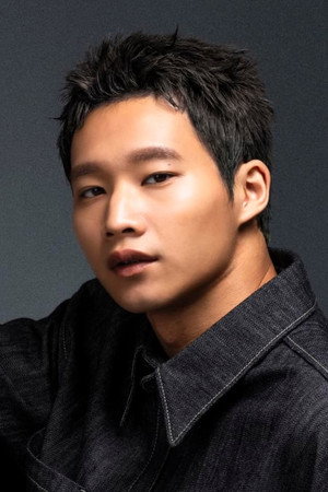 Akira Huang portrait