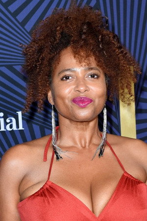 Lisa Nicole Carson portrait