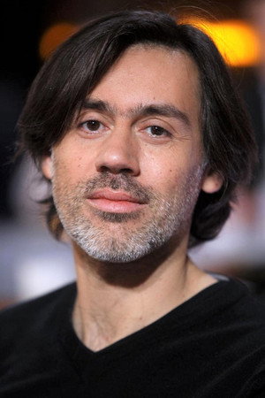 Emmanuel Mouret portrait