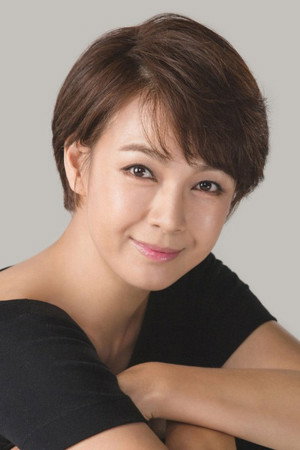 Park Sun-young portrait