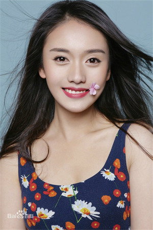 Lu Qiwei portrait