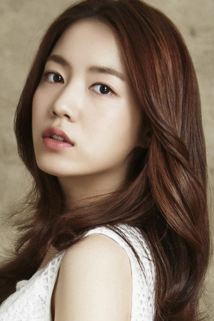 Ryu Hwa-young portrait