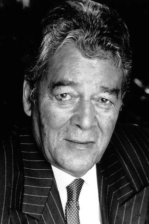Edward de Souza portrait