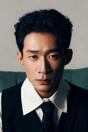 Hao Pengfei portrait