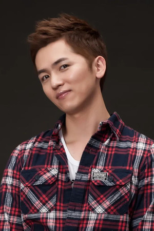 Choi Seung-hoon portrait