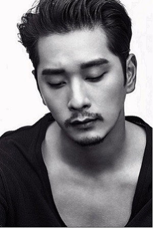 Hwang Chan-sung portrait