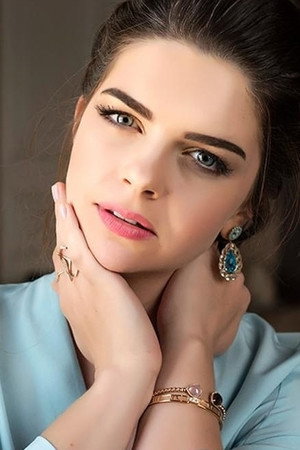 Pelin Karahan portrait