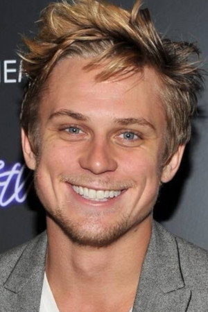 Billy Magnussen portrait