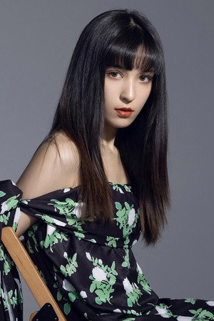 Gulmira portrait
