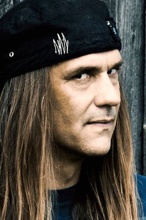 Ronni Le Tekrø portrait